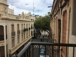 Отель PISO EN PLAZA DE ESPAÑA Y PLAYA DE LA COLONIA  Агилас
